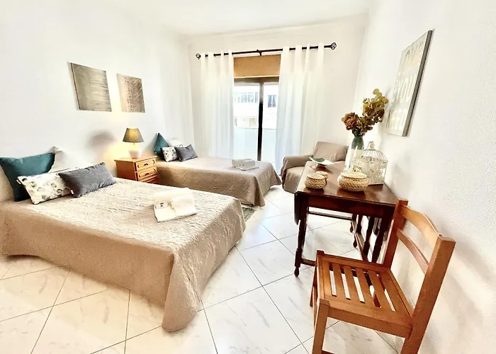 Atlantico View - Front -